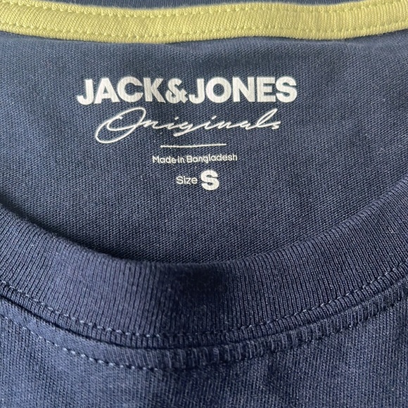 Jack and Jones Short Sleeved T-Shirt - Picture 3 of 8